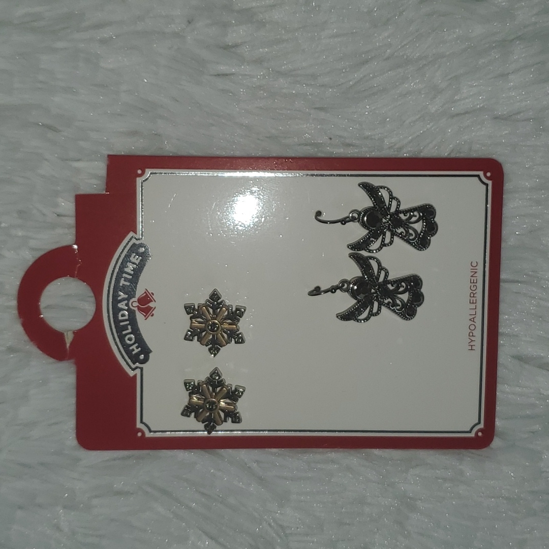Free With Purchase, Holiday Time Snowflake & Angel Earrings Set
